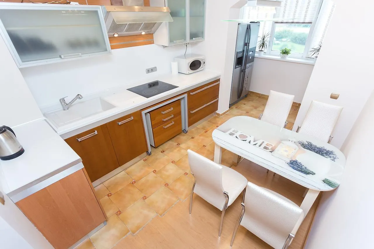 Vip Apartament Minsk-Arena Apartment 0*, Minsk